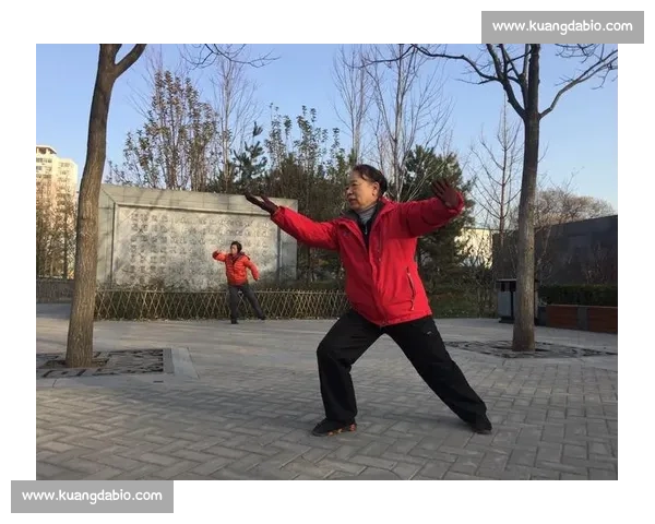 钟老师武术课堂：大树从体弱少年到功夫达人的蜕变